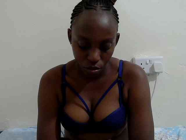 lilqueen1 webcam