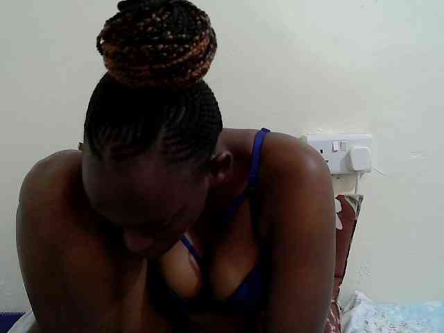 lilqueen1 webcam
