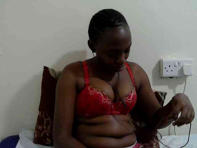 lilqueen1 webcam
