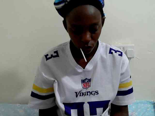 lilqueen1 webcam