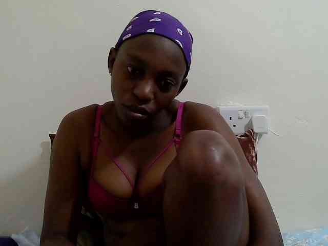 lilqueen1 webcam