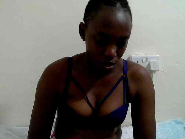 lilqueen1 webcam