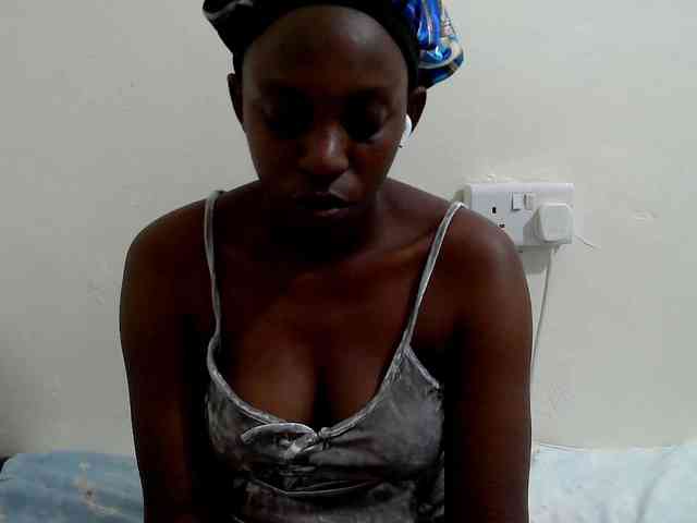 lilqueen1 webcam