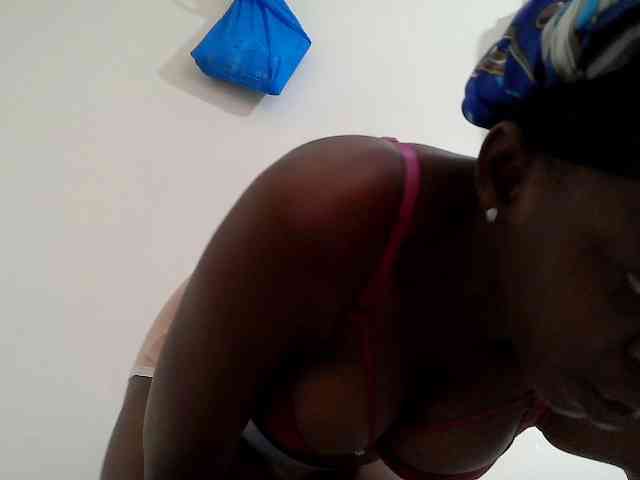 lilqueen1 webcam