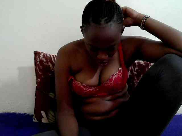 lilqueen1 webcam