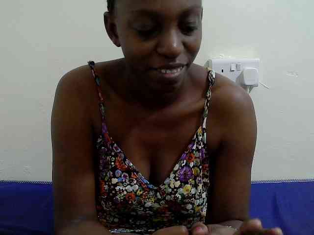 lilqueen1 webcam