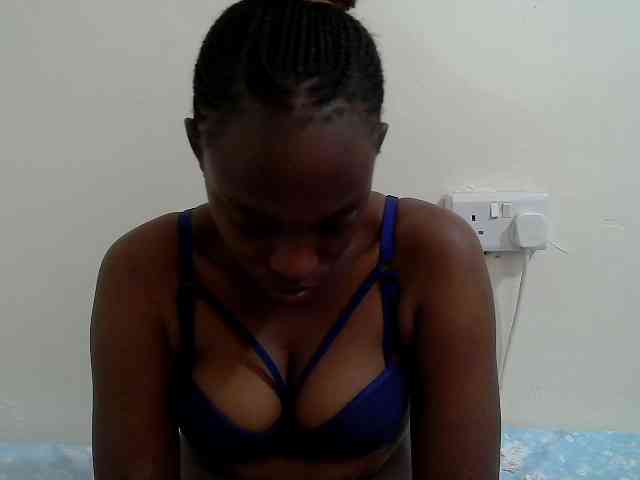 lilqueen1 webcam