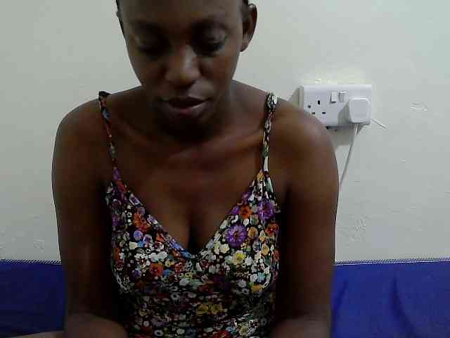 lilqueen1 webcam