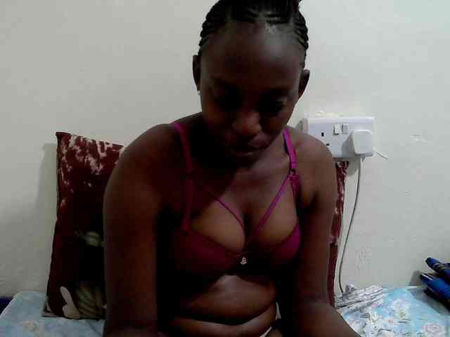lilqueen1 webcam