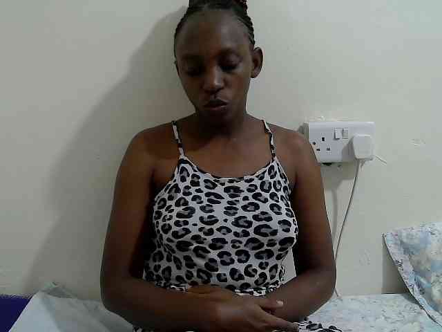 lilqueen1 webcam