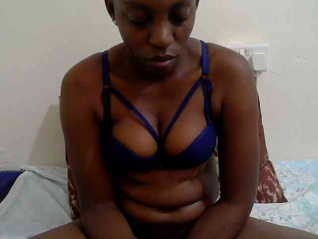 lilqueen1 webcam