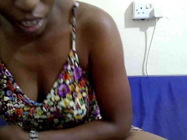 lilqueen1 webcam