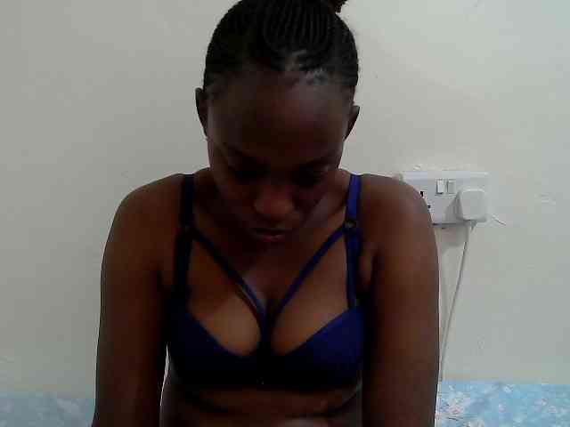 lilqueen1 webcam