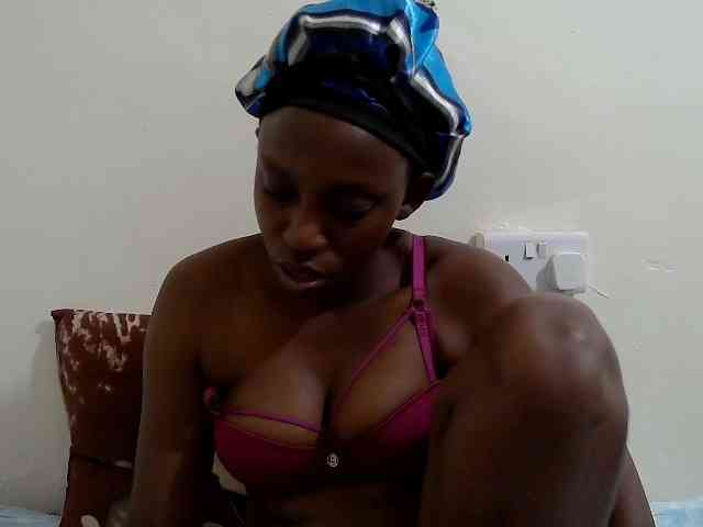 lilqueen1 webcam