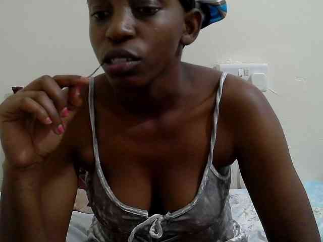 lilqueen1 webcam