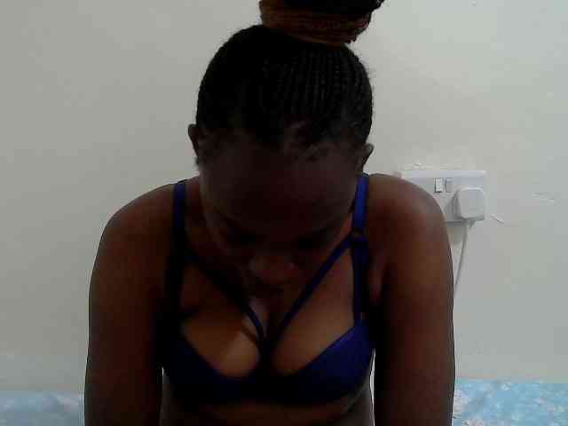 lilqueen1 webcam