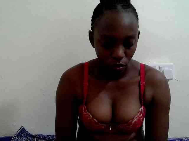 lilqueen1 Live Webcam on BongaCams