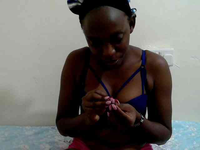 lilqueen1 webcam