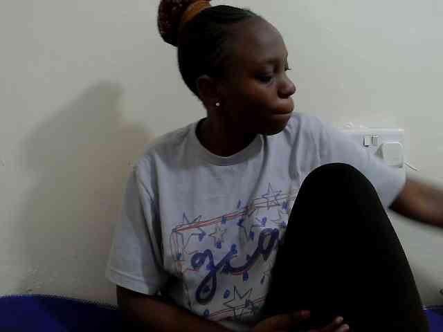 lilqueen1 webcam