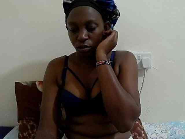 lilqueen1 webcam