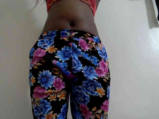 lilqueen1 webcam