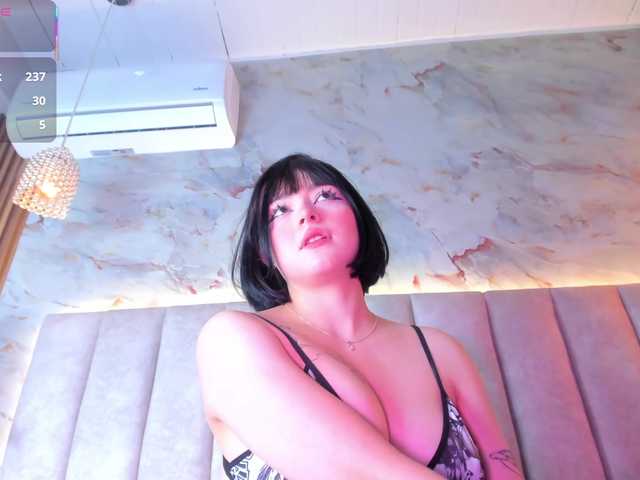 DoyeonDae's BongaCams show and profile