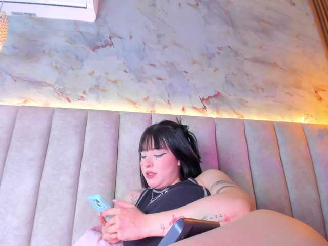 DoyeonDae's BongaCams show and profile