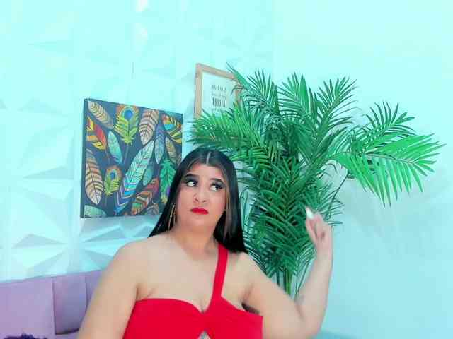 Pretty-BigBoobs webcam