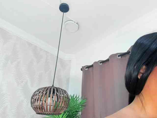 Pretty-BigBoobs webcam