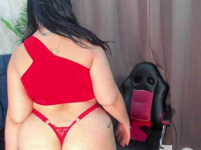 Pretty-BigBoobs webcam