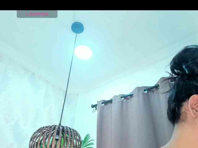 Pretty-BigBoobs webcam