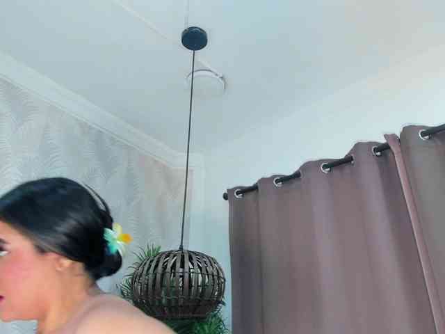 Pretty-BigBoobs