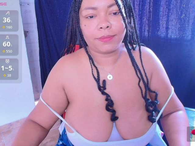 Italy-boobs's BongaCams show and profile