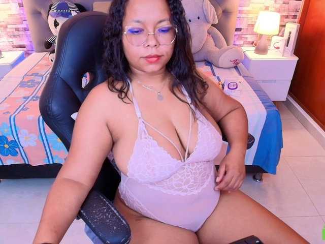 italy-boobs from BongaCams is Freechat