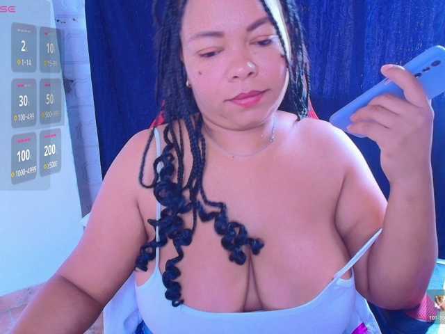 Italy-boobs's BongaCams show and profile