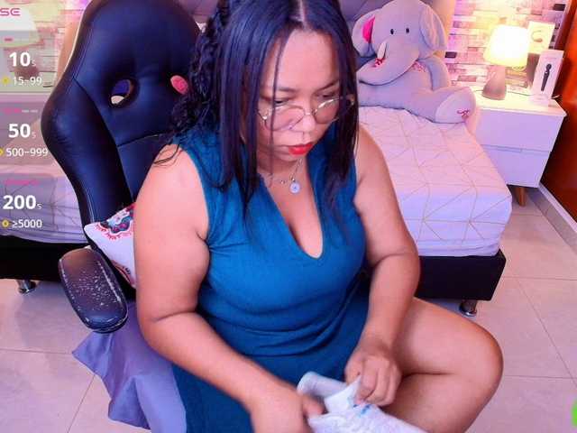 italy-boobs from BongaCams is Freechat