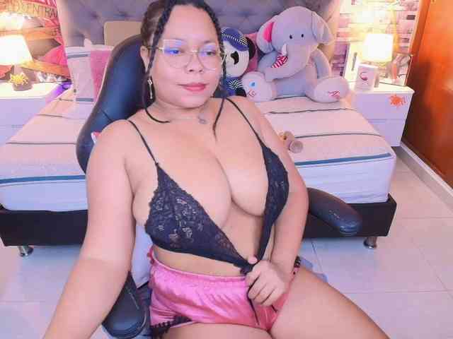 Italy-boobs webcam