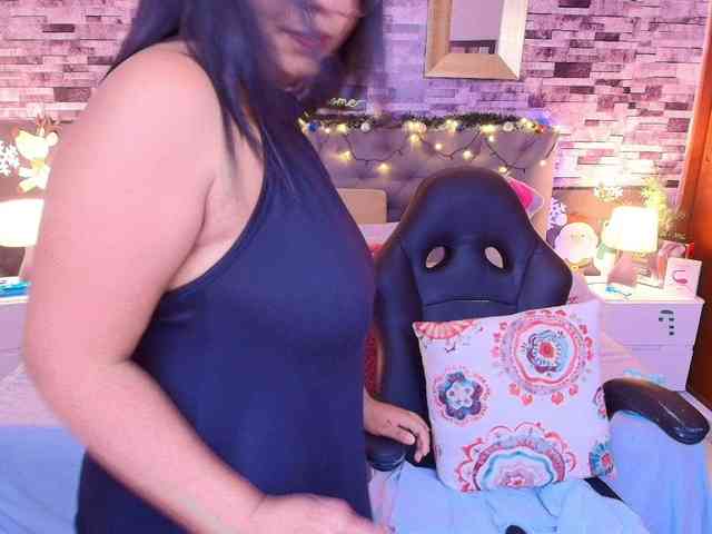 Italy-boobs Italy-boobs