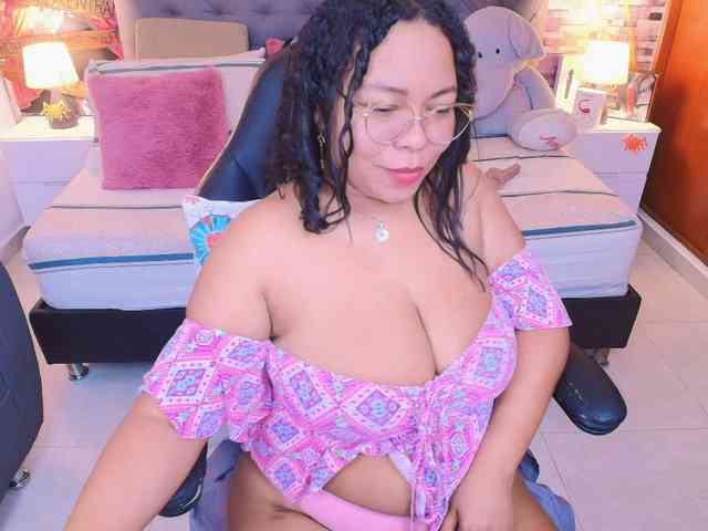 Italy-boobs webcam