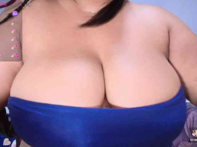 Italy-boobs webcam