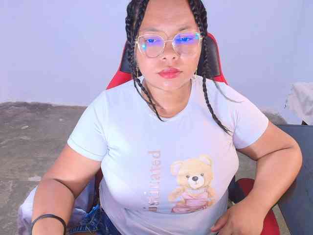 Italy-boobs webcam