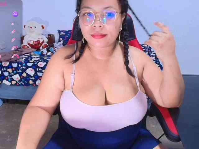 Italy-boobs webcam
