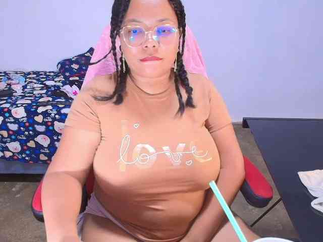 Italy-boobs webcam