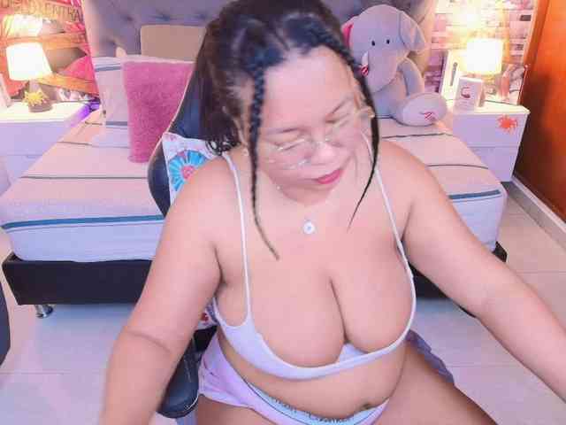 Italy-boobs webcam