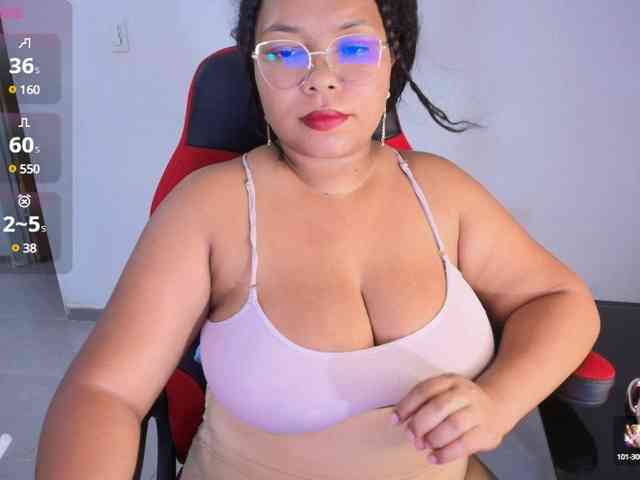 Italy-boobs webcam