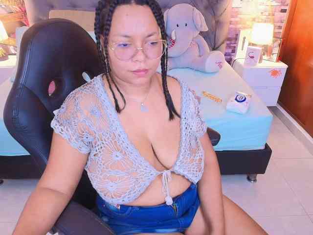 Italy-boobs webcam