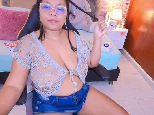 Italy-boobs webcam