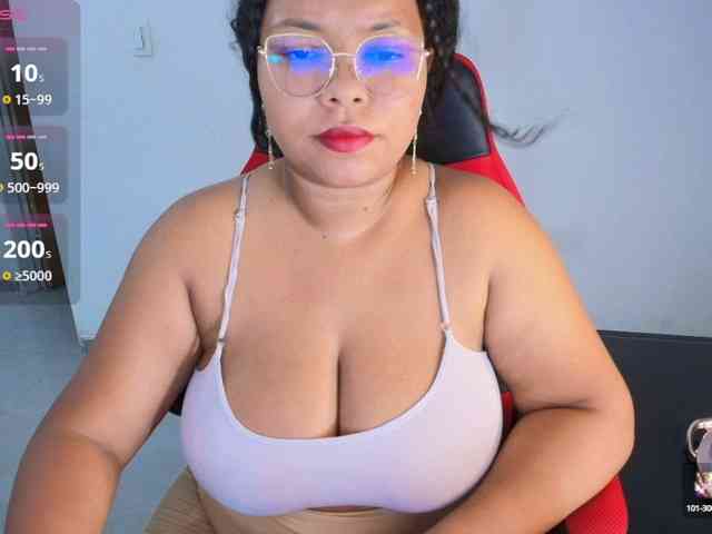 Italy-boobs webcam