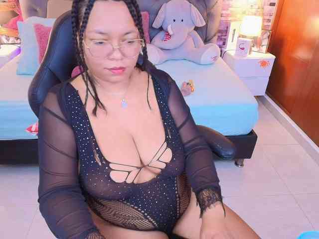 Italy-boobs webcam
