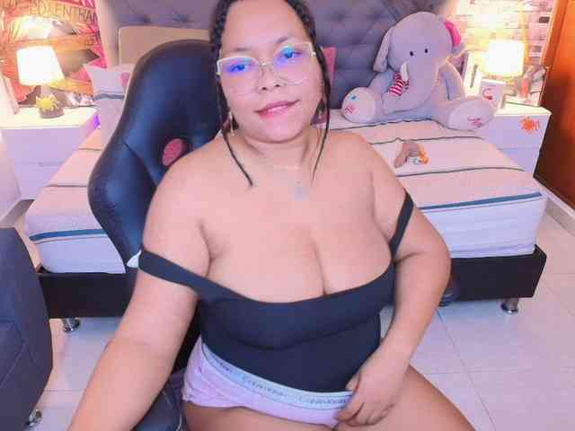 Italy-boobs webcam